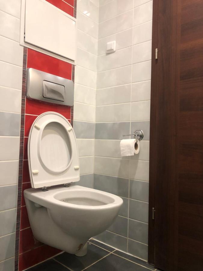 La Casa De Victoria - Holiday Apartment Balchik Exterior photo