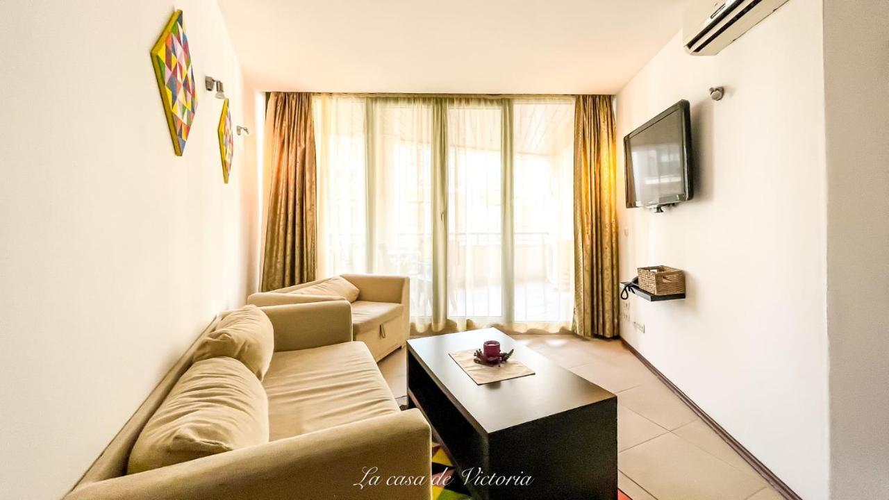 La Casa De Victoria - Holiday Apartment Balchik Exterior photo